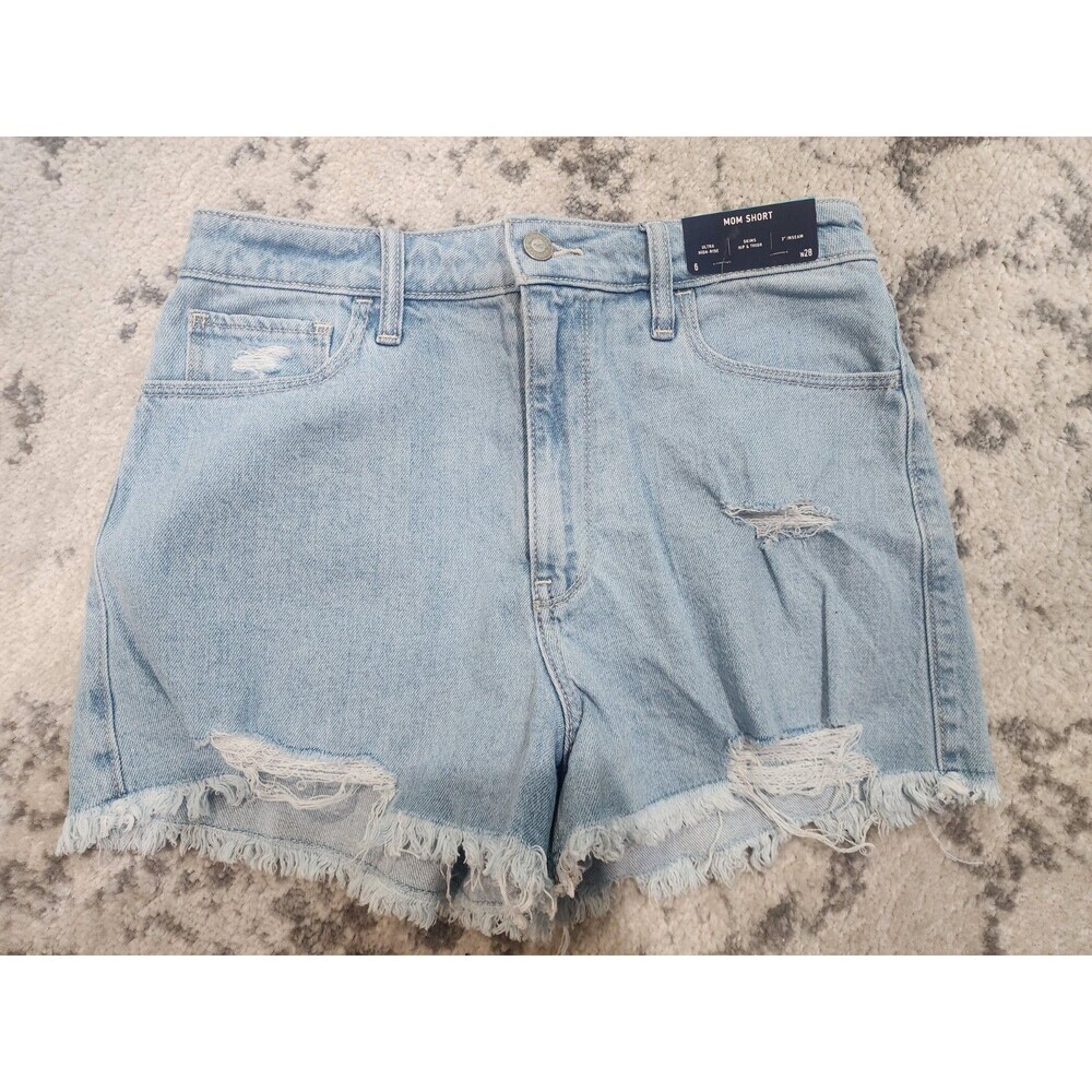 Hollister Size 6 Ultra High Rise Distressed Mom Shorts Denim Raw Hem 3" Inseam